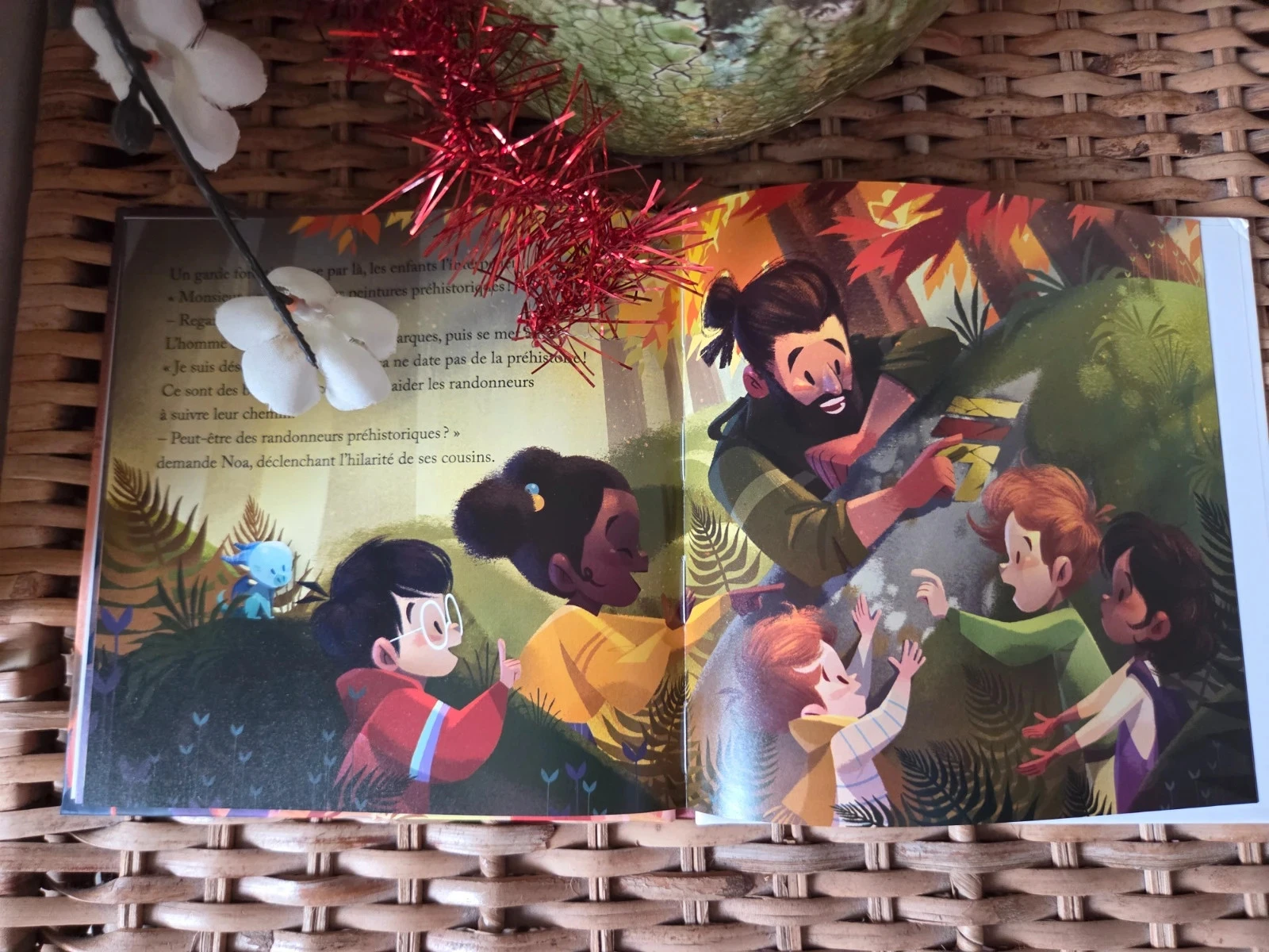 💜Sorpresa en la cueva de Lascaux libro para niños – photo 3